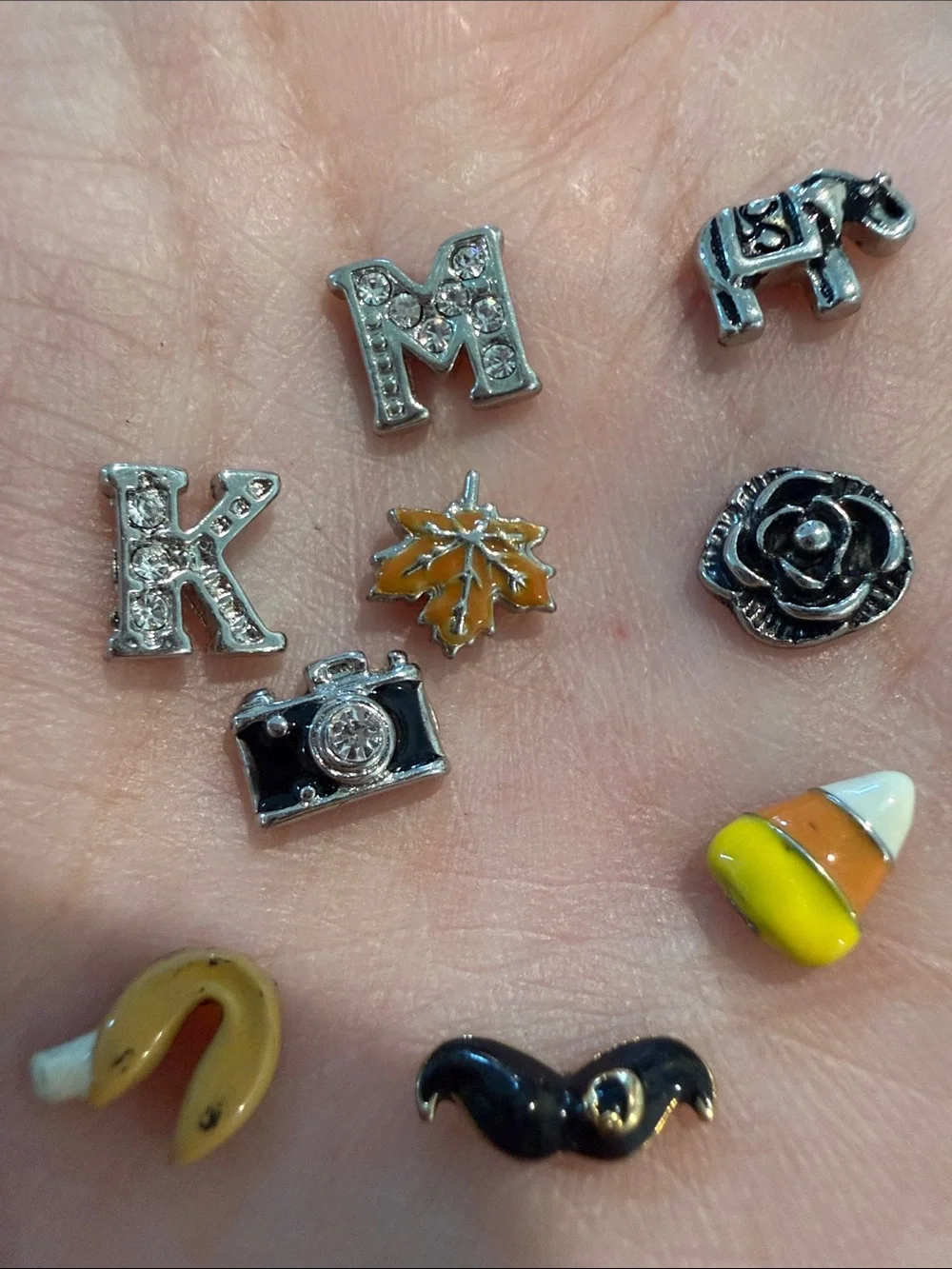 Lot of 9 random Charm Set - origami owl